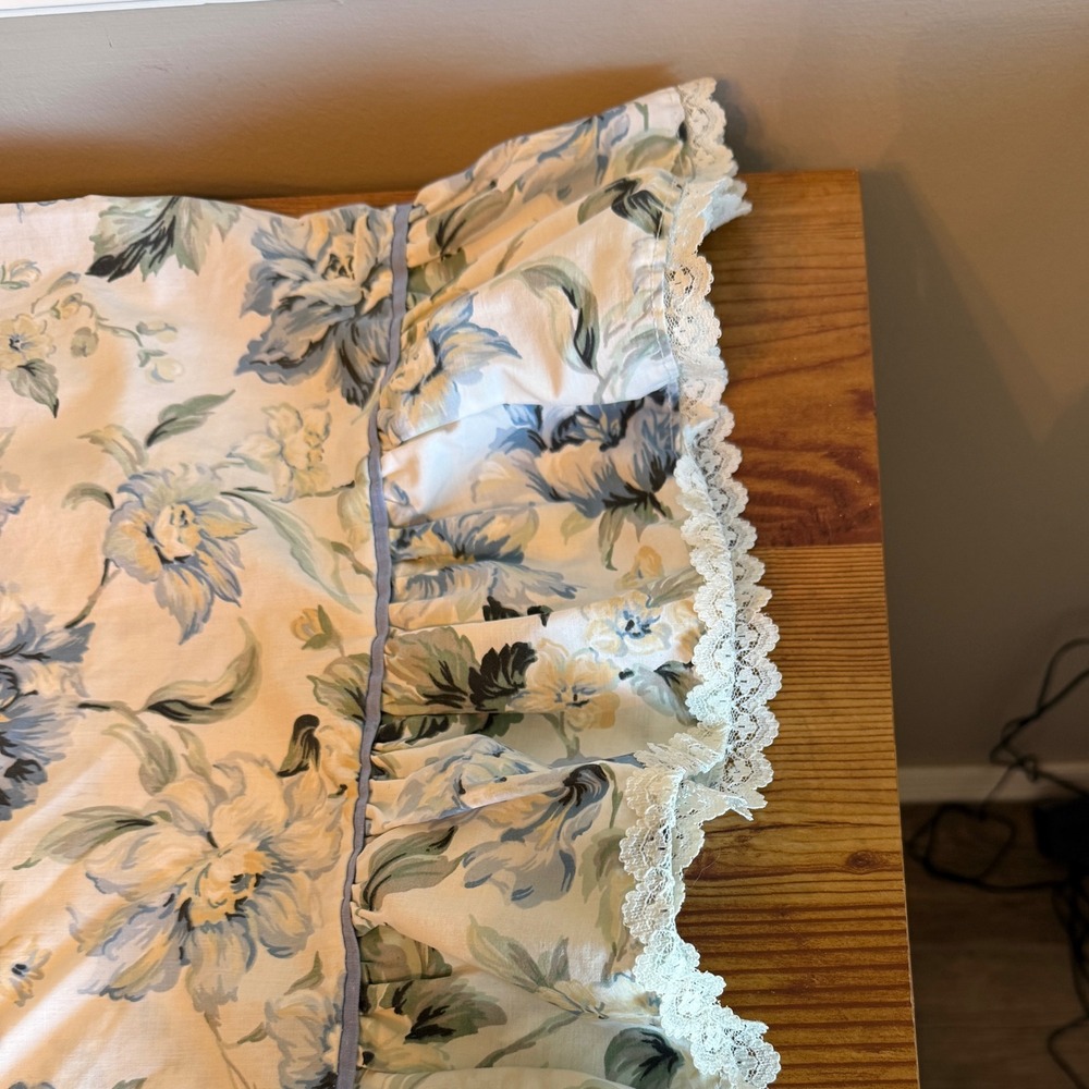 Vintage Floral Pillow Sham Blue White Cottagecore Ruffle Lace - Picture 3 of 3